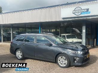skadebil auto Kia Ceed 1.0 T-GDi Led Navi Climate Camera Cruise PDC 2019/11