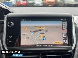 Peugeot 208 1.6 VTi Allure Leder Navi Climate Cruise PDC picture 23