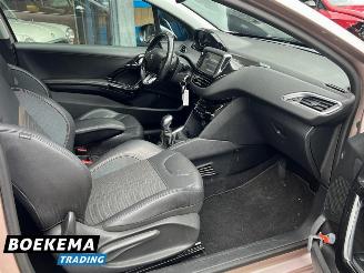 Peugeot 208 1.6 VTi Allure Leder Navi Climate Cruise PDC picture 17