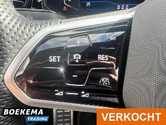 Volkswagen T-Roc 1.5 TSI R-Line Virtual Keyless Led Camera Stoelverw. picture 23