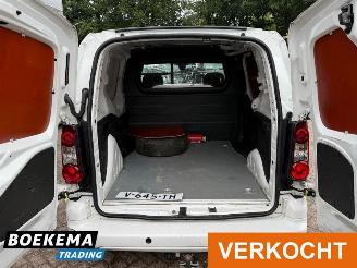 Peugeot Partner 120 1.6 BlueHDi Premium Navigatie Cruise PDC Airco Schuifdeur picture 18