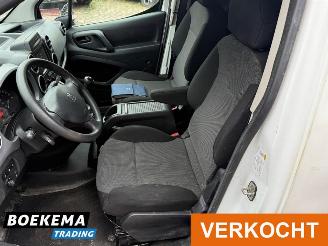 Peugeot Partner 120 1.6 BlueHDi Premium Navigatie Cruise PDC Airco Schuifdeur picture 17