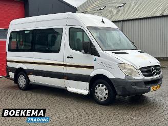 Vaurioauto  passenger cars Mercedes Sprinter 311 2.2 CDI Aut 9-Pers. Rolstoellift Airco 2009/1