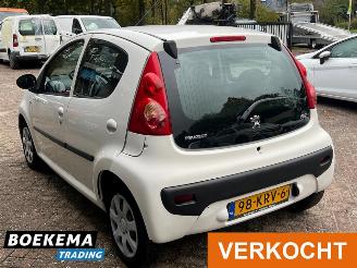 Peugeot 107 1.0-12V Sublime Airco 5-Deurs picture 3