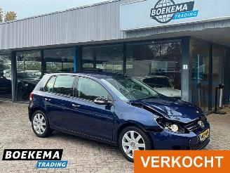 krockskadad bil auto Volkswagen Golf 1.2 TSI Trendline Navigatie Airco Camera 5-Deurs 2010/11