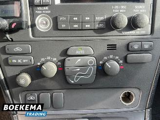 Volvo Xc-70 2.4 T Comfort Line 200 PK Leder Airco Cruise Trekh. picture 28