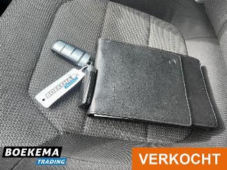 Volkswagen Passat 1.4 TSI Comfortline Navi Climate Cruise PDC picture 31