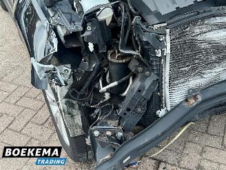 Volkswagen Tiguan 2.0 TDI Comfort&Design Pano Stoelverw. Cruise Climate PDC Trekh. picture 11