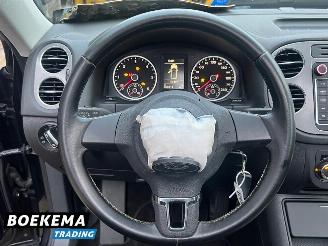 Volkswagen Tiguan 2.0 TDI Comfort&Design Pano Stoelverw. Cruise Climate PDC Trekh. picture 25