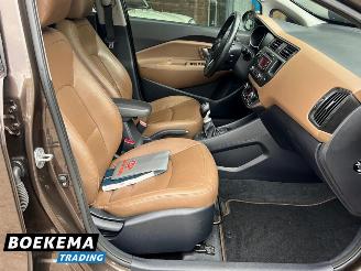 Kia Rio 1.4 CVVT 110PK Super Pack Leer Open-Dak Navigatie Stoelverw picture 31