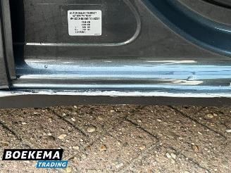 Peugeot 208 1.2 PureTech Blue Lion Navi Airco Cruise PDC Trekh. picture 12