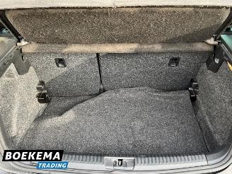 Volkswagen Polo 1.4-16V Highline Aut Clima Stoelverw. Cruise PDC picture 14