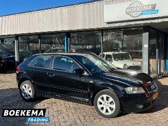Damaged car Audi A3 1.6 Ambition Pro Line Climate PDC 2005/5