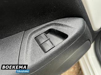 Peugeot 108 1.0 e-VTi Active Airco 5-Deurs picture 22