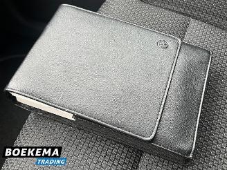 Volkswagen Touran 1.6 TDI Grijs kenteken Climate Cruise Trekh. PDC picture 28