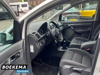 Volkswagen Touran 1.6 TDI Grijs kenteken Climate Cruise Trekh. PDC picture 12