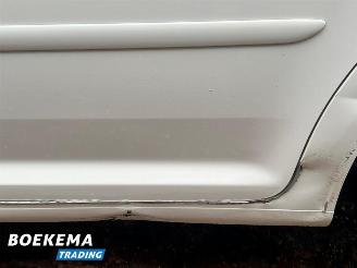 Volkswagen Touran 1.6 TDI Grijs kenteken Climate Cruise Trekh. PDC picture 11