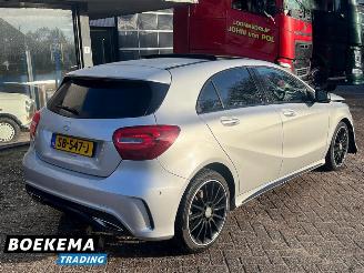 Mercedes A-klasse 180 Prestige AMG Panorama Navigatie Stoelverw. Airco PDC picture 2