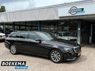 Vaurioauto  passenger cars Mercedes E-klasse 200d Avantgarde Automaat Luchtvering Navigatie Cruise PDC 2018/6