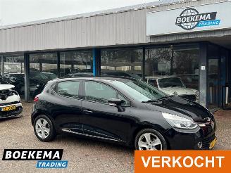 uszkodzony samochody osobowe Renault Clio 1.5 dCi Dynamique Navi Cruise Airco 2015/8