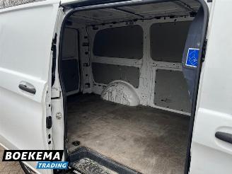 Mercedes Vito 111 CDI Lang 3-Persoons Navi Airco Cruise picture 18