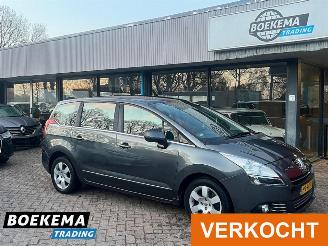 Schadeauto Peugeot 5008 1.6 THP ST Aut Panorama Navigatie Climate Cruise PDC Glazen dak 2011/4