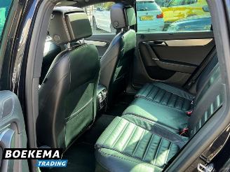 Volkswagen Passat Variant 1.4 TSI R-Line Aut Pano Leer Climate stoelverw. picture 16