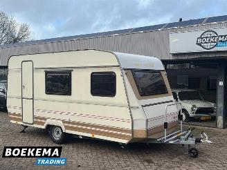 skadebil caravan Dethleffs  RD 5 Nomad Stapelbed Fietsendrager 1989/2