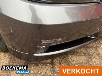 BMW 3-serie 325i Business 218PK Navi Climate Cruise PDC Trekh. picture 8