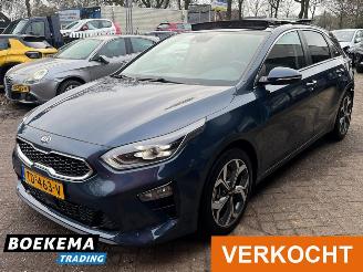 Kia Ceed 1.4 T-GDi Executive 140PK Aut Leer Pano JBL Keyless Stoel/Stuurverw. Camera picture 4
