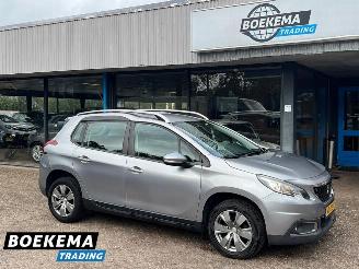 uszkodzony samochody osobowe Peugeot 2008 1.2 PureTech Automaat Navi Cruise PDC 2017/4