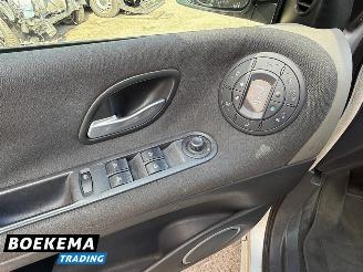 Renault Espace 2.0 T 170PK Dynamique Climate Cruise picture 16