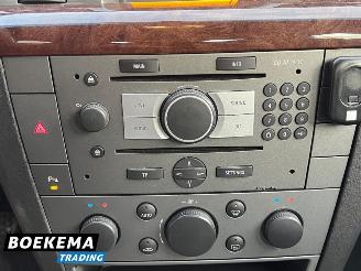 Opel Vectra 2.2 16V Elegance 155PK Aut Cruise PDC Trek. picture 21