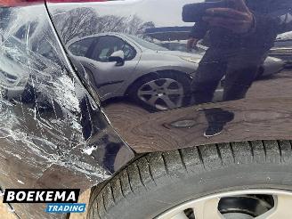 Peugeot 208 1.2 VTi Allure Led Navi Climate Cruise picture 8