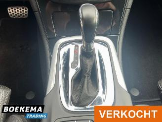 Opel Insignia 2.0 T Sport 4x4 250PK Aut Navi Climate Stoelver. picture 23