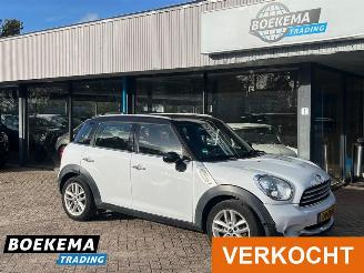 Vaurioauto  passenger cars Mini Countryman Cooper 1.6 Edition Leer Navi Climate Cruise PDC 2012/10