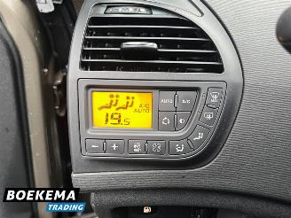 Citroën Grand C4 Picasso 1.6 HDi Attraction 7-Pers Climate Cruise Trekh. picture 18