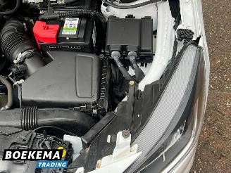 Ford Focus Wagon 1.0 EcoBoost 125PK Hybrid Navi Climate Cruise PDC Trekh. picture 12