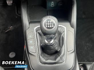 Ford Focus Wagon 1.0 EcoBoost 125PK Hybrid Navi Climate Cruise PDC Trekh. picture 29