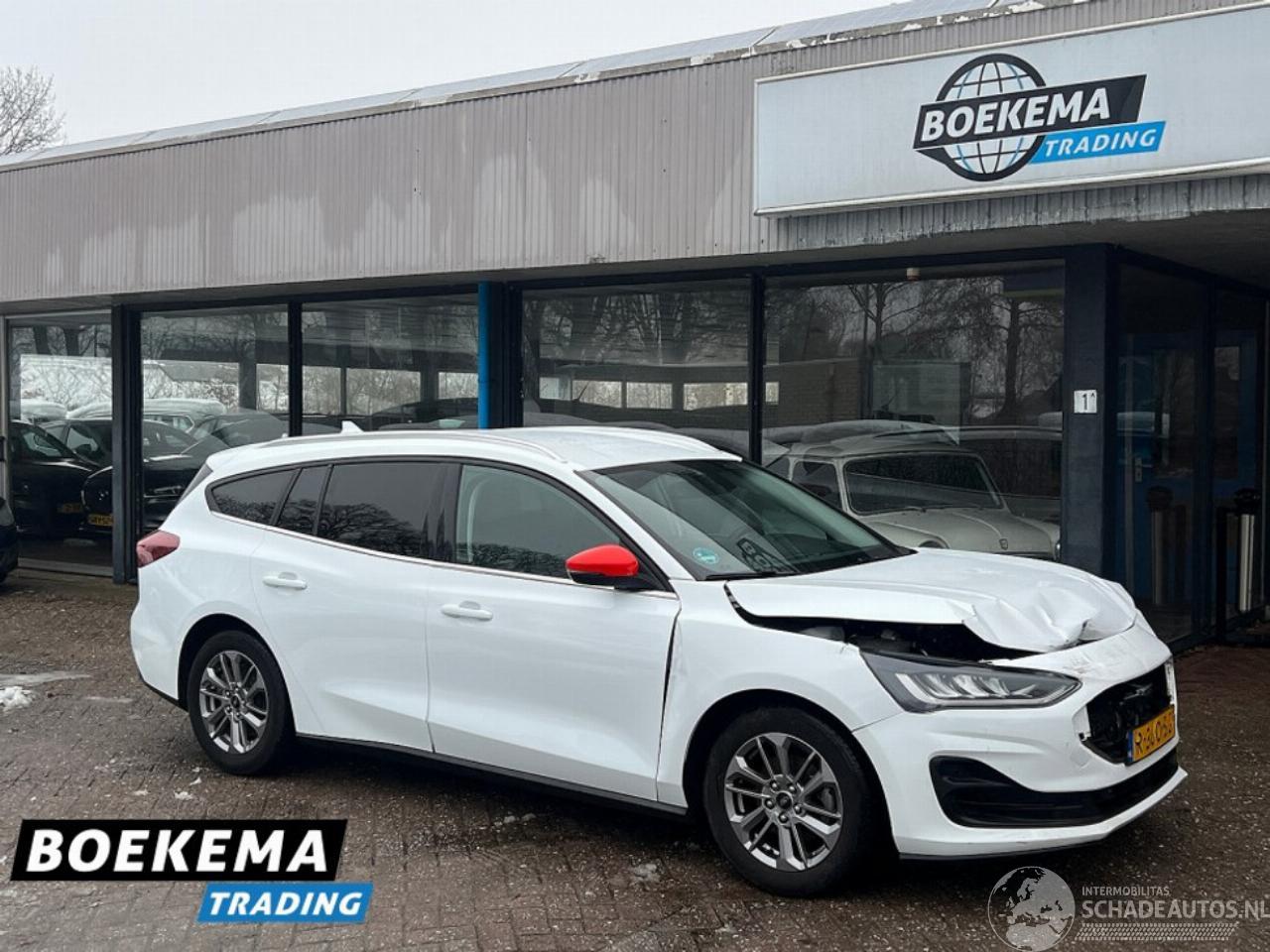 Ford Focus Wagon 1.0 EcoBoost 125PK Hybrid Navi Climate Cruise PDC Trekh.