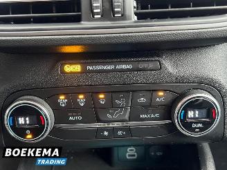 Ford Focus Wagon 1.0 EcoBoost 125PK Hybrid Navi Climate Cruise PDC Trekh. picture 28