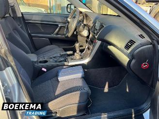 Subaru Outback 2.5i 4WD Comfort Pano Navi Climate Cruise Stoelverw. Trekh. picture 18