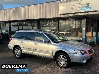 Damaged car Subaru Outback 2.5i 4WD Comfort Pano Navi Climate Cruise Stoelverw. Trekh. 2006/9
