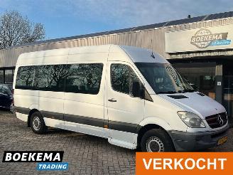 skadebil bedrijf Mercedes Sprinter 311 2.2 CDI 432 HD Rolstoellift Airco 2011/1