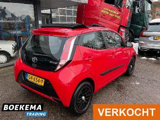 Toyota Aygo 1.0 VVT-i X-Wave Open-Dak Airco Cruise picture 2