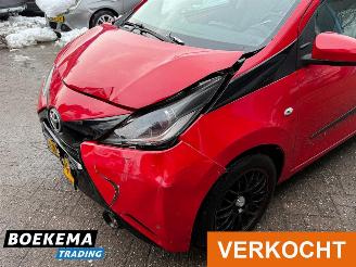 Toyota Aygo 1.0 VVT-i X-Wave Open-Dak Airco Cruise picture 7