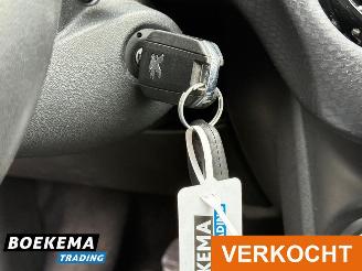 Peugeot 2008 1.2 PureTech Automaat Navigatie Cruise NAP! picture 26