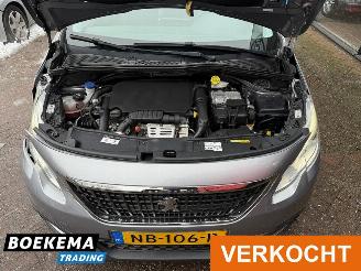 Peugeot 2008 1.2 PureTech Automaat Navigatie Cruise NAP! picture 8