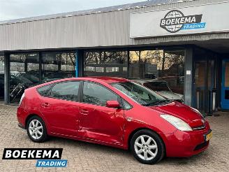 skadebil auto Toyota Prius 1.5 VVT-i Climate Cruise PDC 2007/4