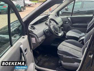 Renault Grand-scenic 1.6 16V Dynamique 7-Pers Climate Cruise picture 13